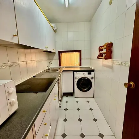 Apartment Ref 031 *